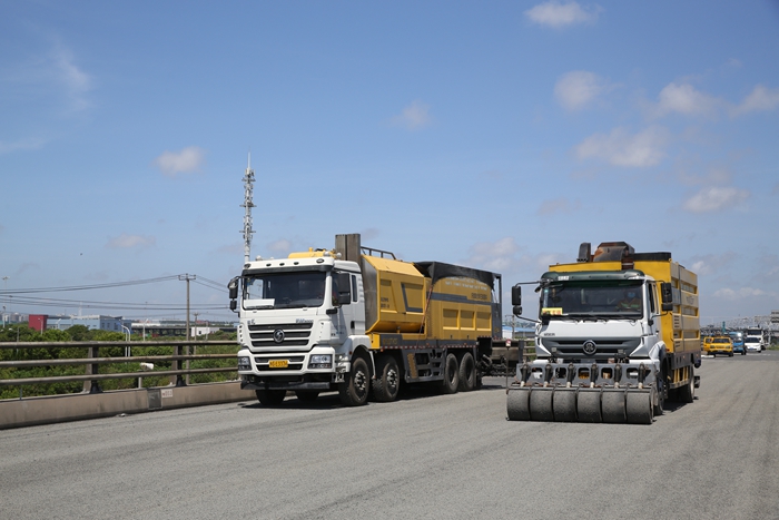 2020年精細抗滑保護層技術應用在上海東海大橋